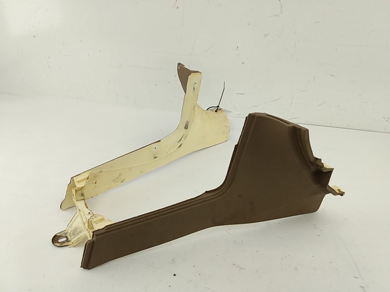 BMW 318i Center Console Trim