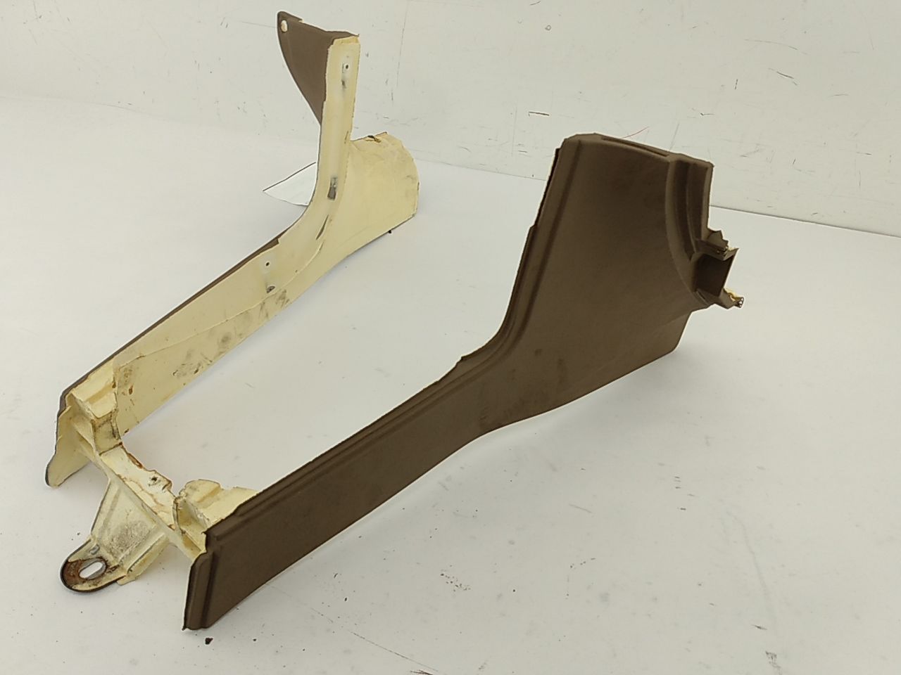 BMW 318i Center Console Trim