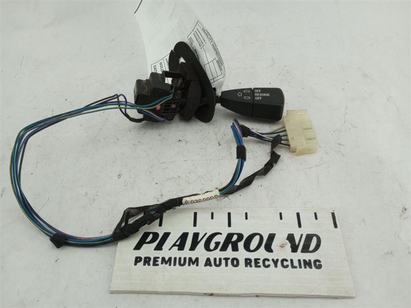 BMW 318i Cruise Control Switch Column