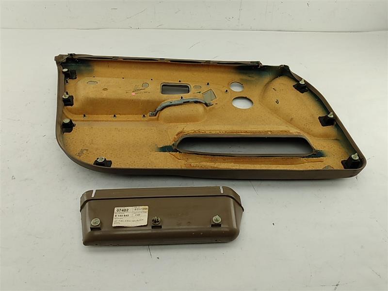 BMW 318i Front Right Door Trim Panel