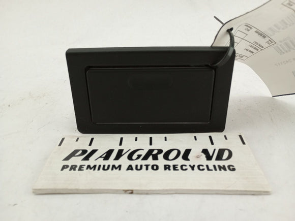 BMW 318i Center Storage Tray