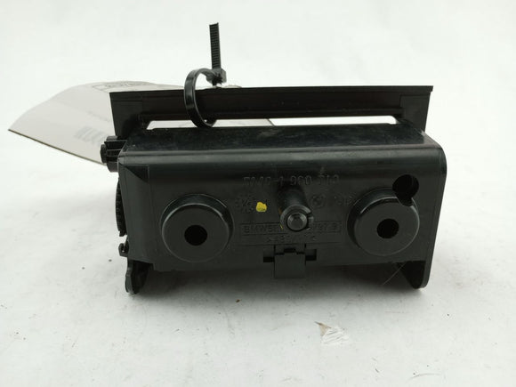 BMW 318i Center Storage Tray