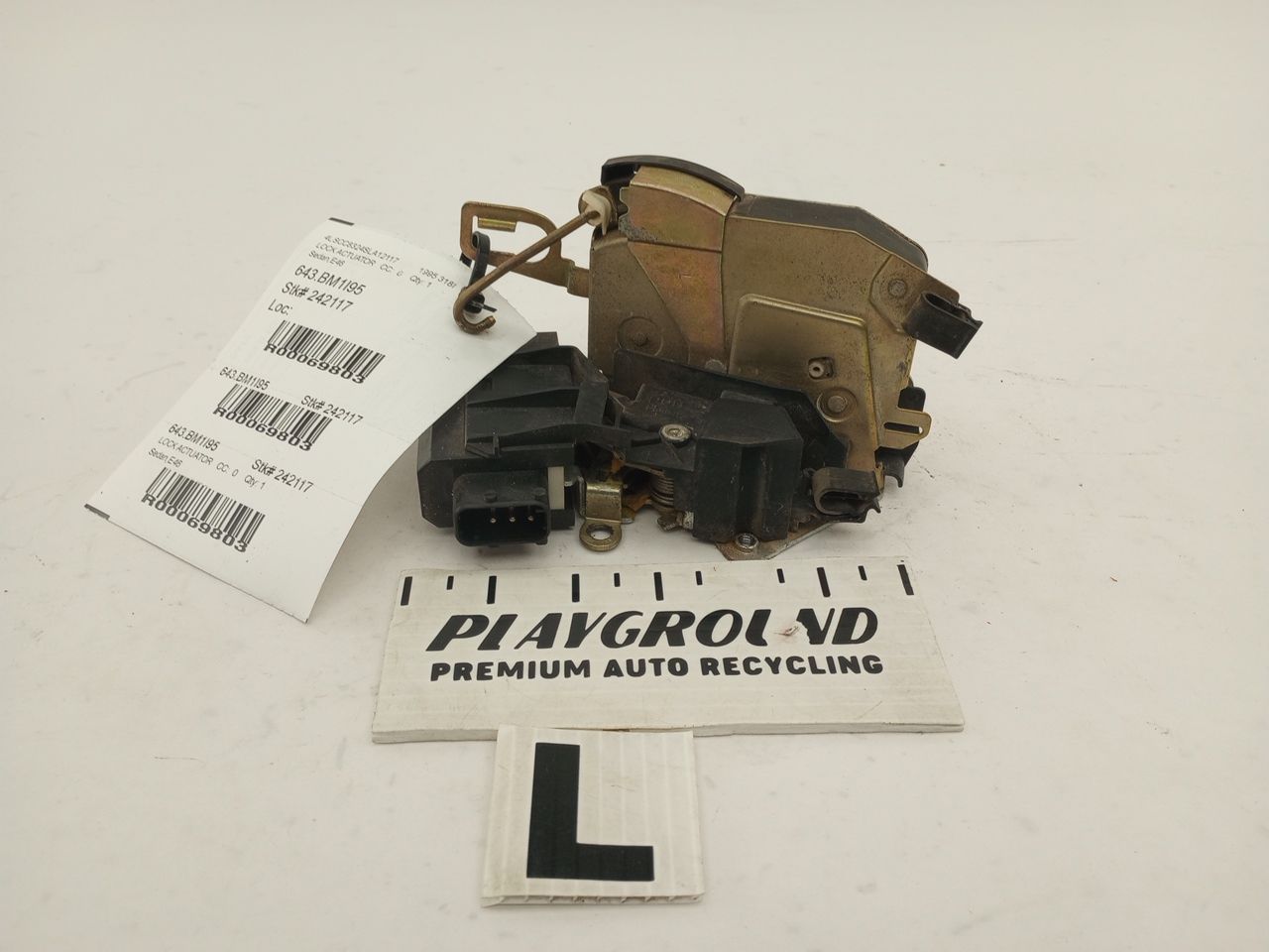 BMW 318i Front Left Door Lock Actuator