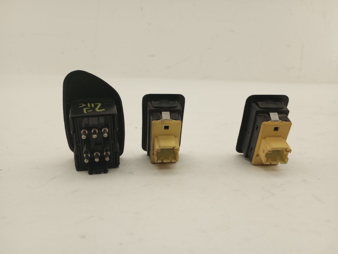 BMW 318i Set Of Door Switchs - 0