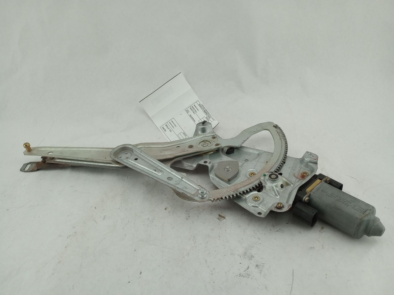 BMW 318i Front Right Door Window Regulator - 0