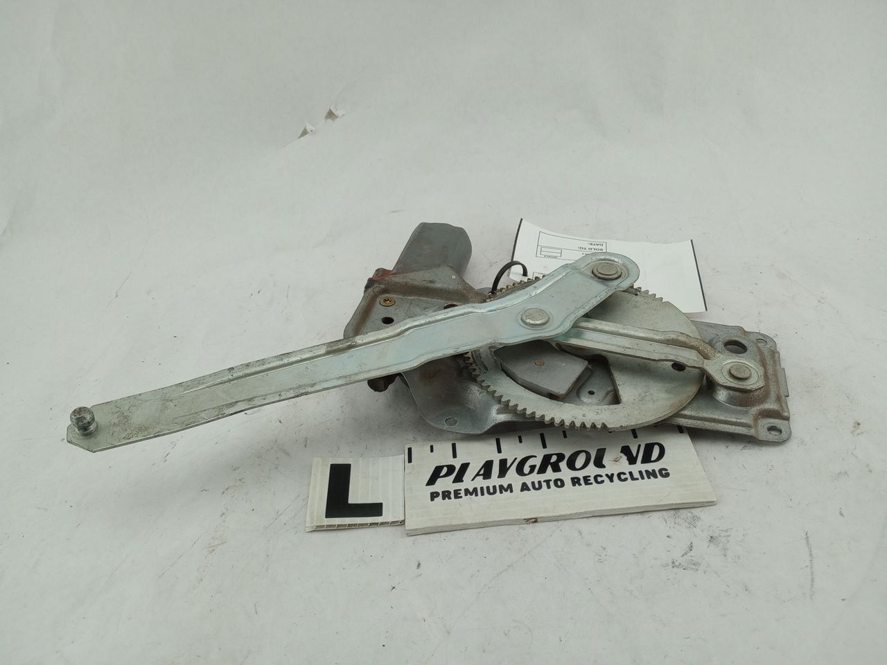 BMW 318i Rear Left Door Window Regulator