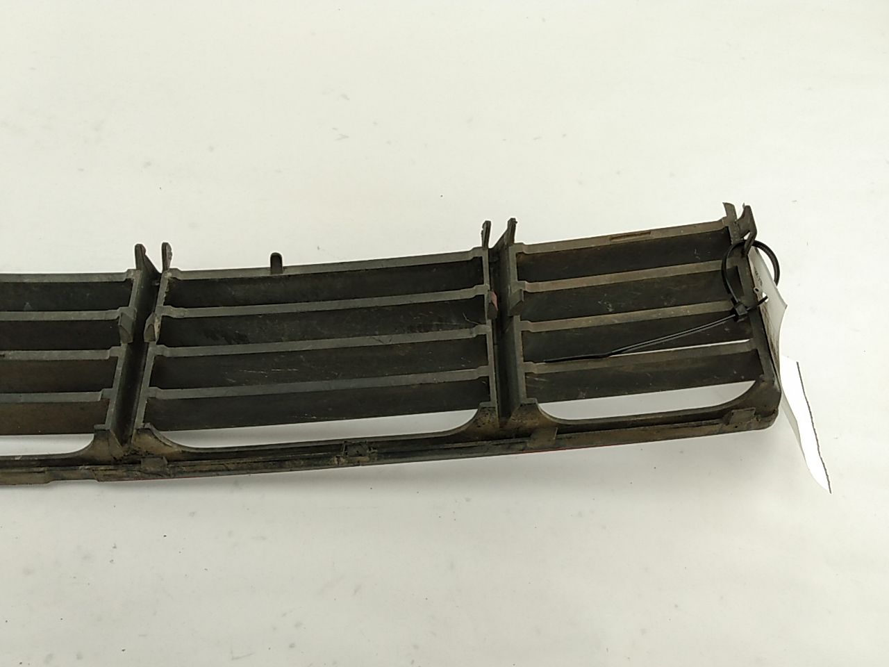 BMW 318i Front Center Lower Grille