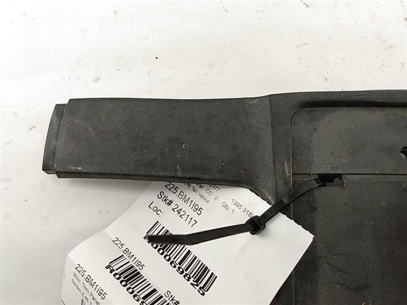 BMW 318i Front Bumper Cover License Plate Bracket Brase