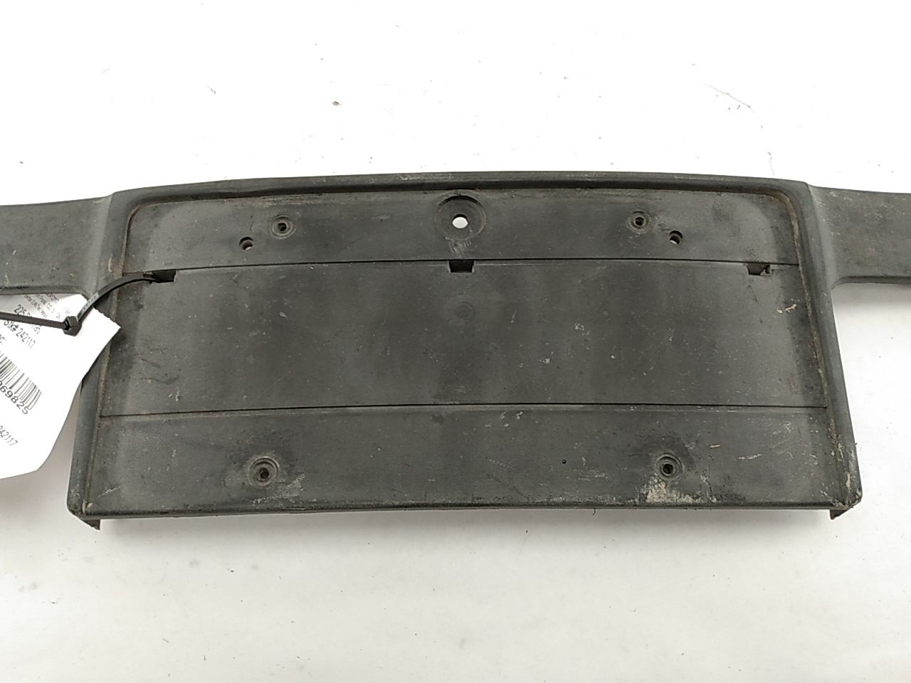 BMW 318i Front Bumper Cover License Plate Bracket Brase