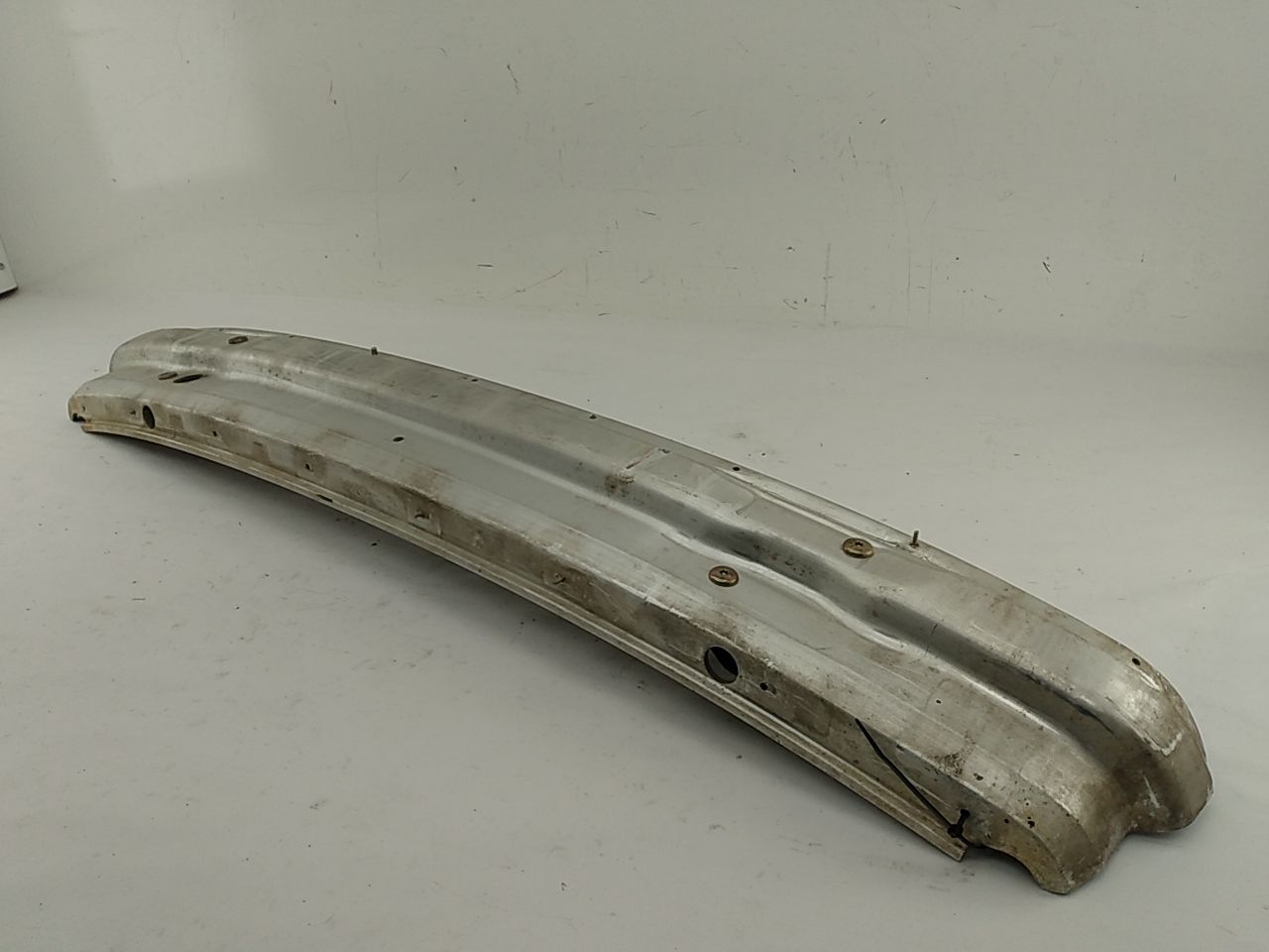 BMW 318i Rear Bumper Reinforcement