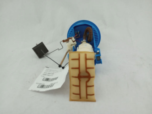 BMW 318i Right Fuel Pump