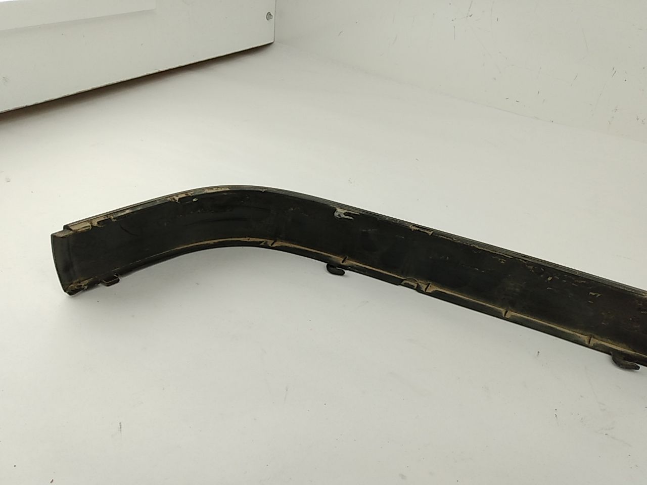 BMW 318i Rear Bumper Trim Set