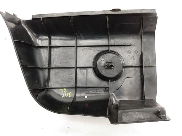 BMW 318i Rear Left Tail Light Cover