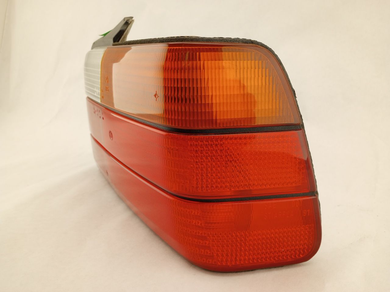 BMW 318i Rear Right Tail Light