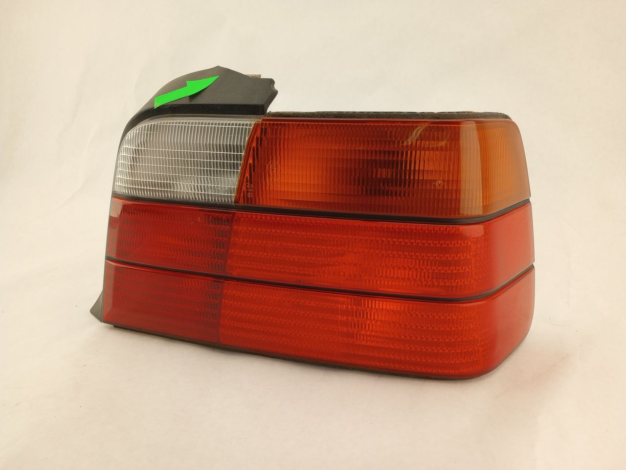 BMW 318i Rear Right Tail Light