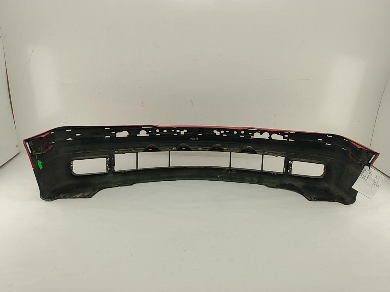 BMW 318i *** AS IS *** Front Bumper Cover