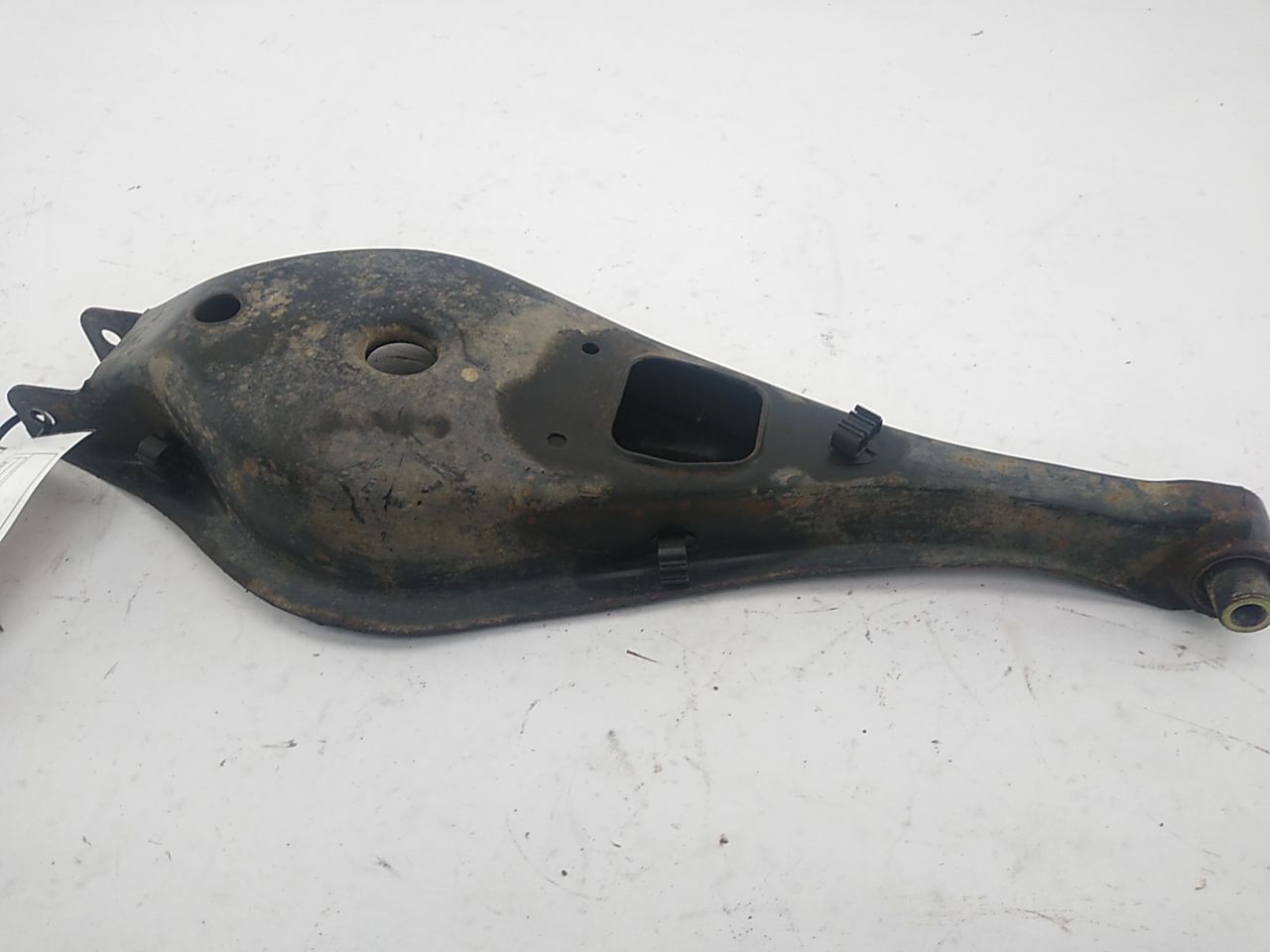 BMW 318i Rear Right Upper Control Arm