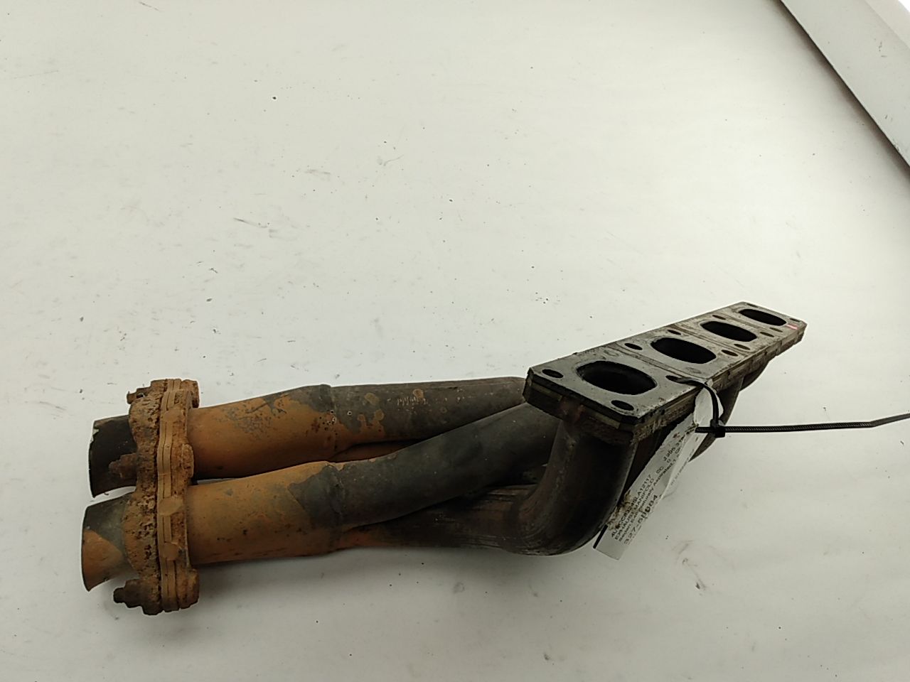 BMW 318i Exhaust Manifold