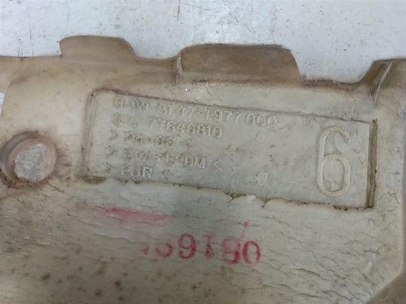 BMW 318i Front Floor Carpeting