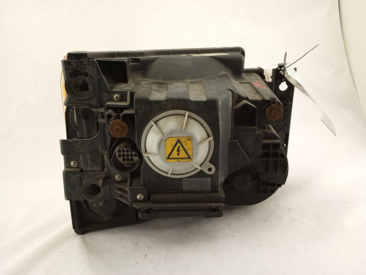 Land Rover LR3 Left Headlamp Assembly