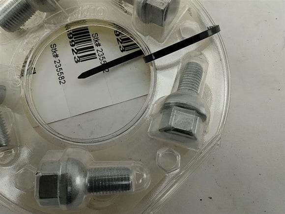 Mercedes SLK350 Set Of Spare Wheel Bolts