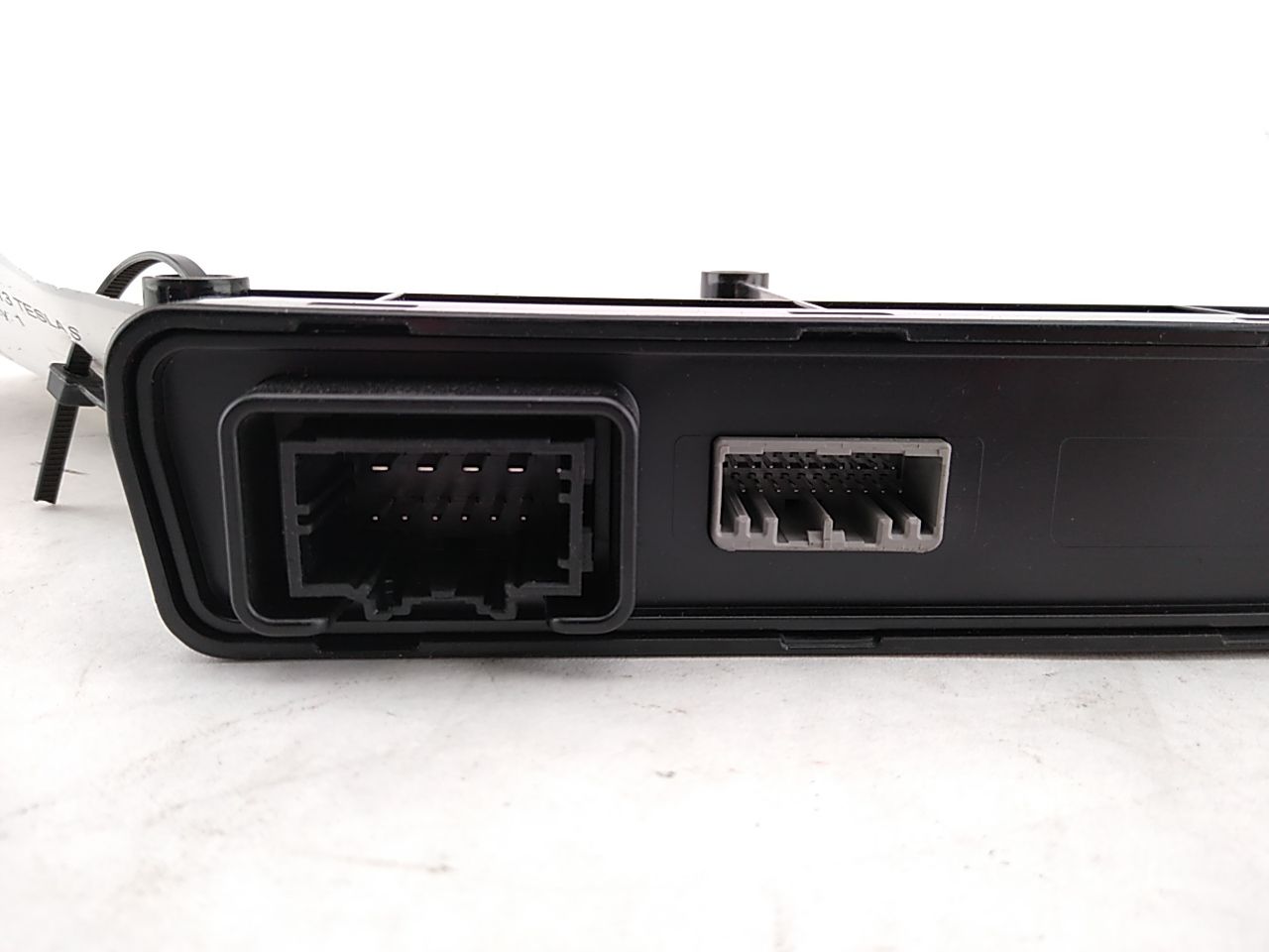 Tesla Model S Liftgate Control Module