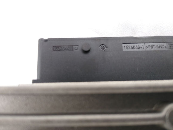 Tesla Model S Radio Amplifier