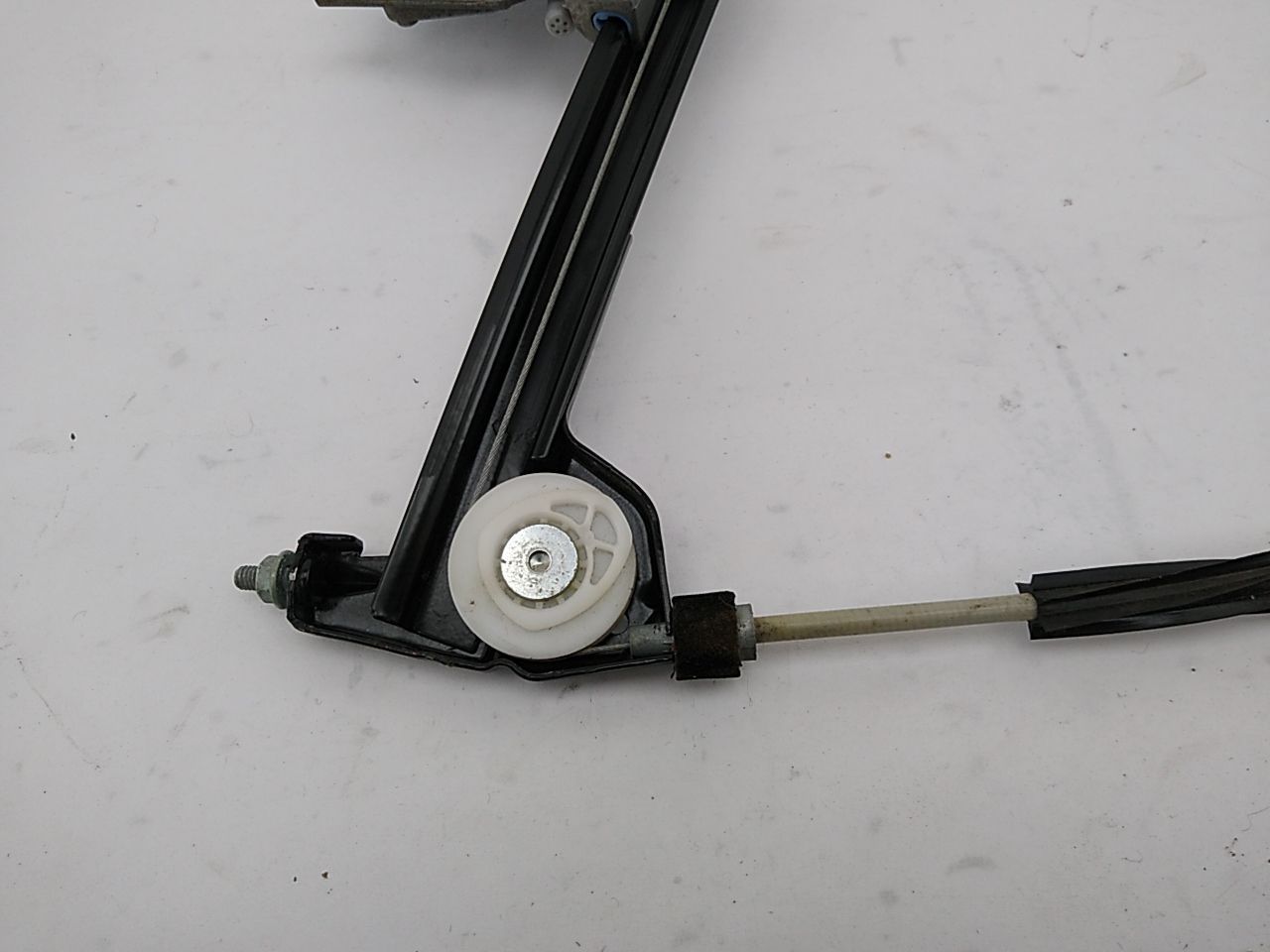 Mercedes SLK230 Front Left Driver Window Regulator - 0