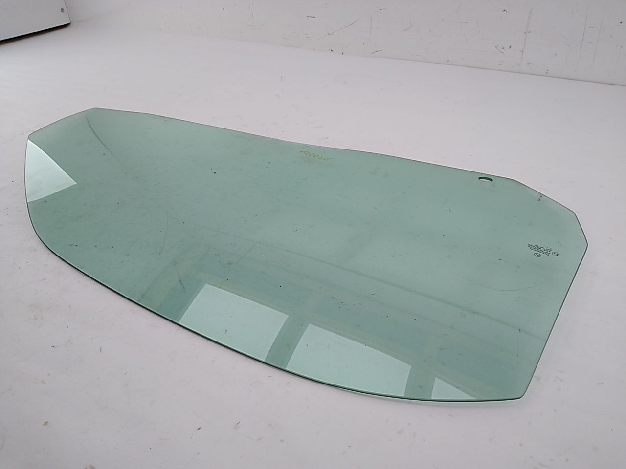 Mercedes SLK230 Passenger Right Front Door Window Glass