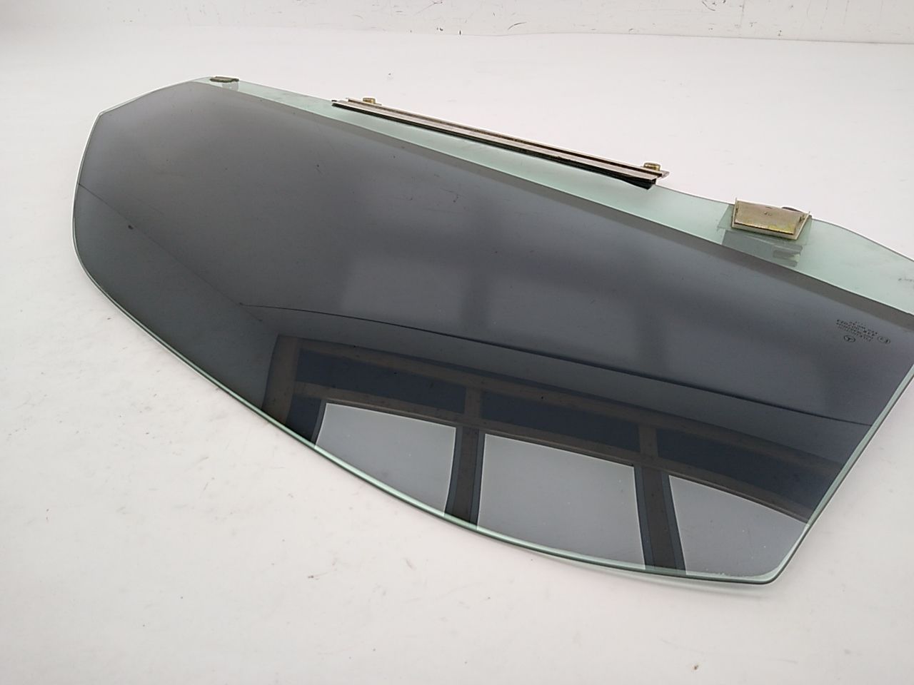 Mercedes SLK230 Front Right Passenger Door Window Glass