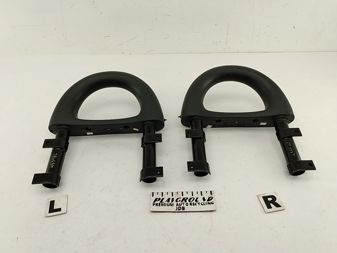 Mercedes SLK230 Pair Of Rear Roll Bar Headrest  Left & Right