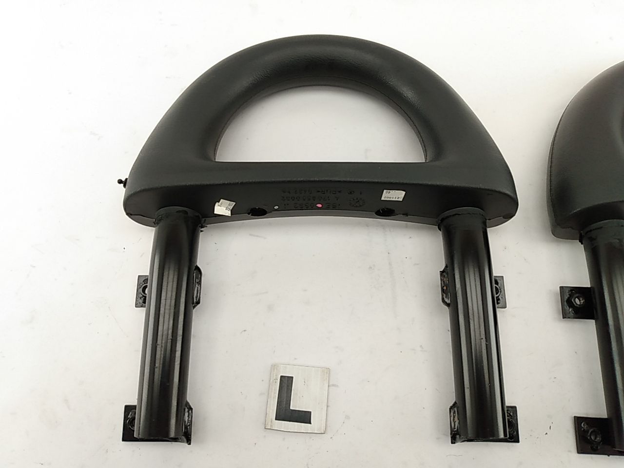 Mercedes SLK230 Pair Of Rear Roll Bar Headrest  Left & Right