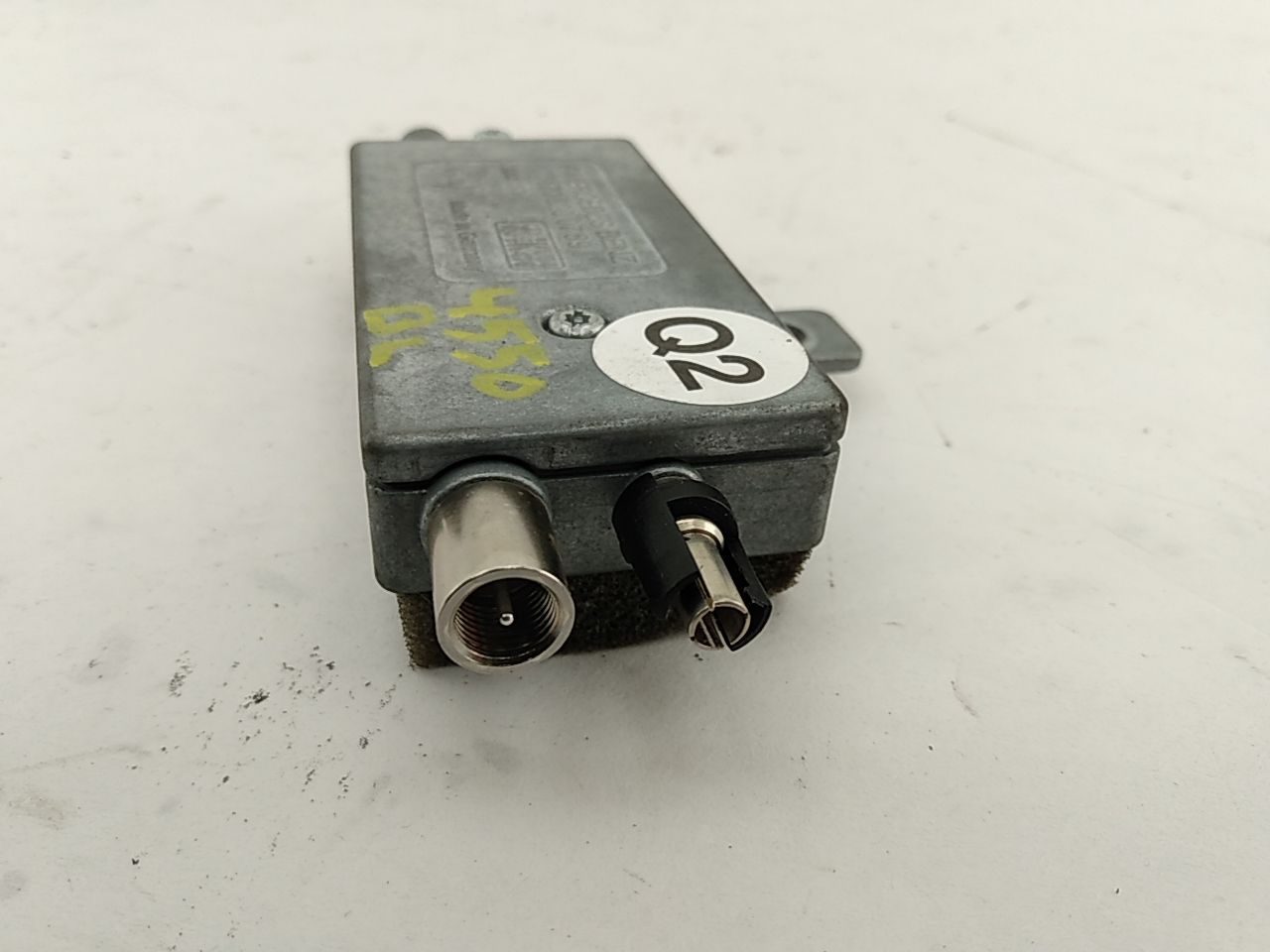 Mercedes SLK230 Antenna Amplifier