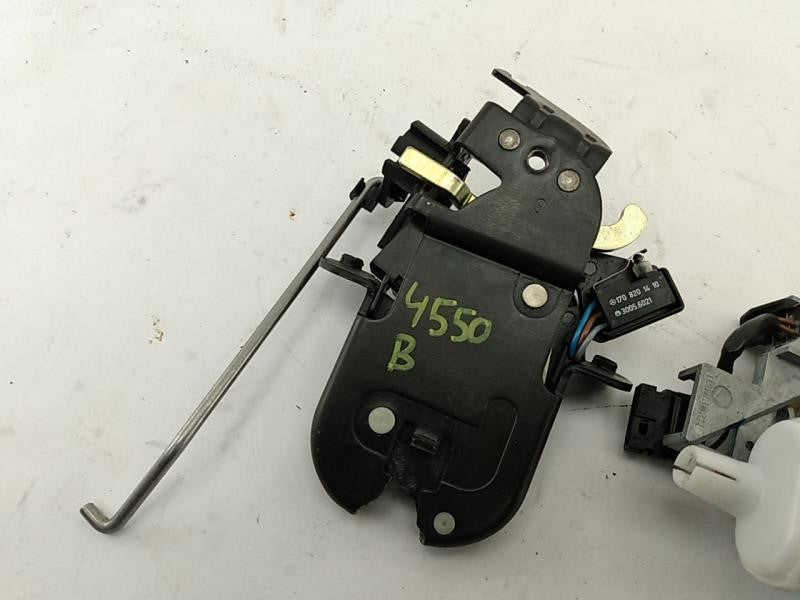 Mercedes SLK230 Trunk Lid Lock Latch Actuator & Handle