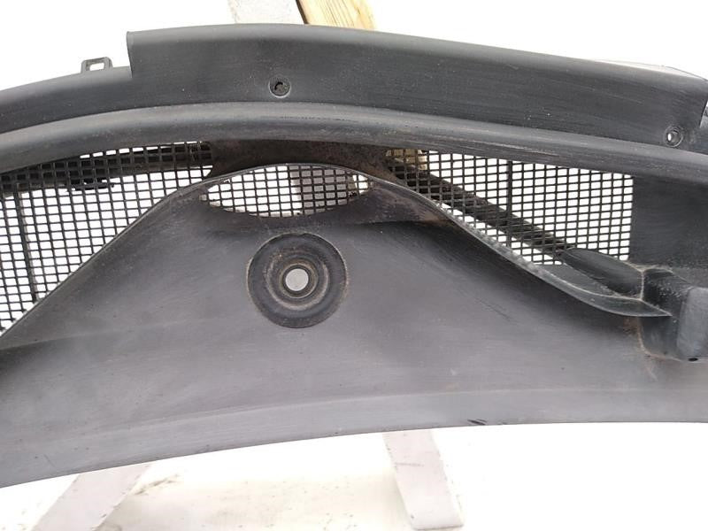 Mercedes SLK230 Front Windshield Cowl Vent Grille Trim Panel