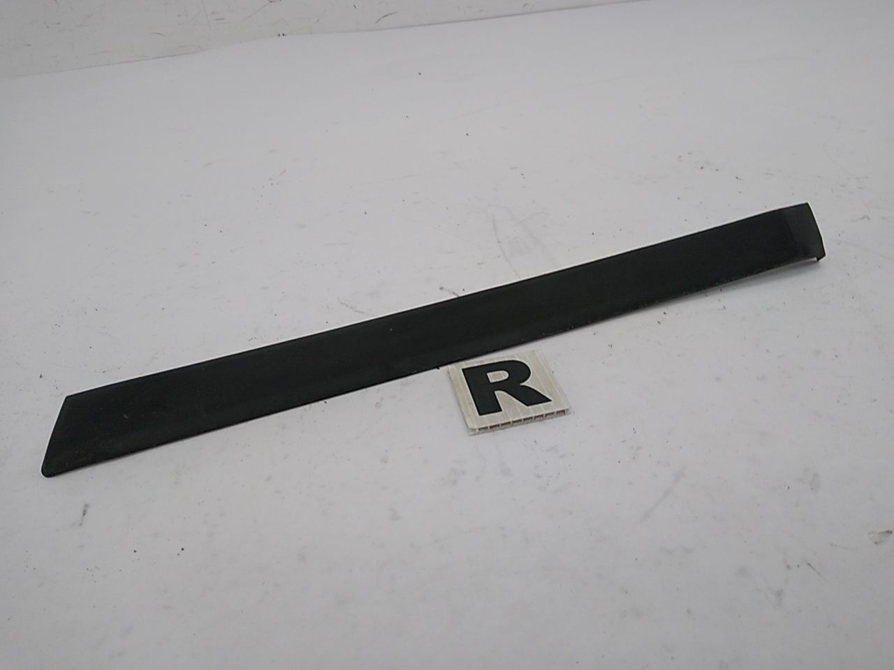 Mercedes SLK230 Pair Of Fender Moulding Trim