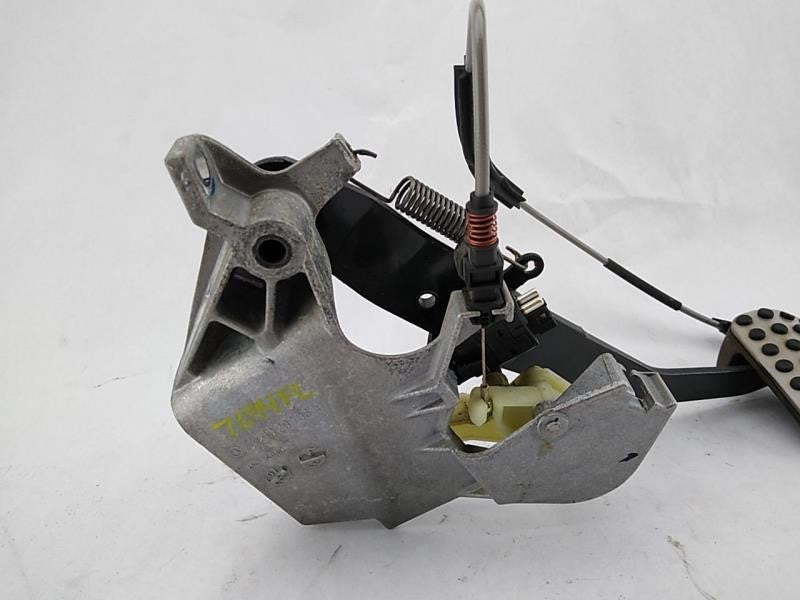 Mercedes SLK230 Brake Pedal Assembly