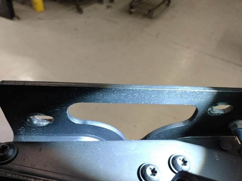 Mercedes SLK230 Rear Convertible Roof Hinge Mechanism