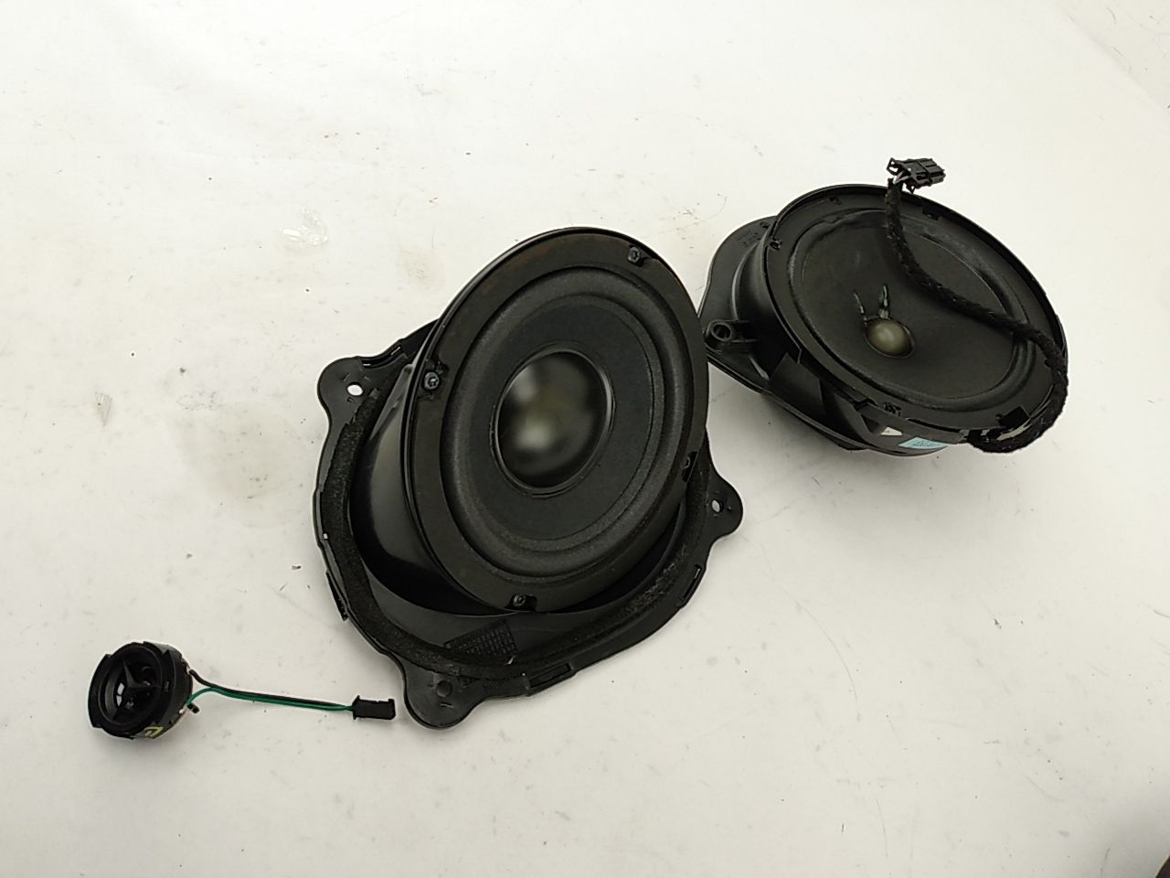 Mercedes SLK230 Set Of Bose Audio Speaker