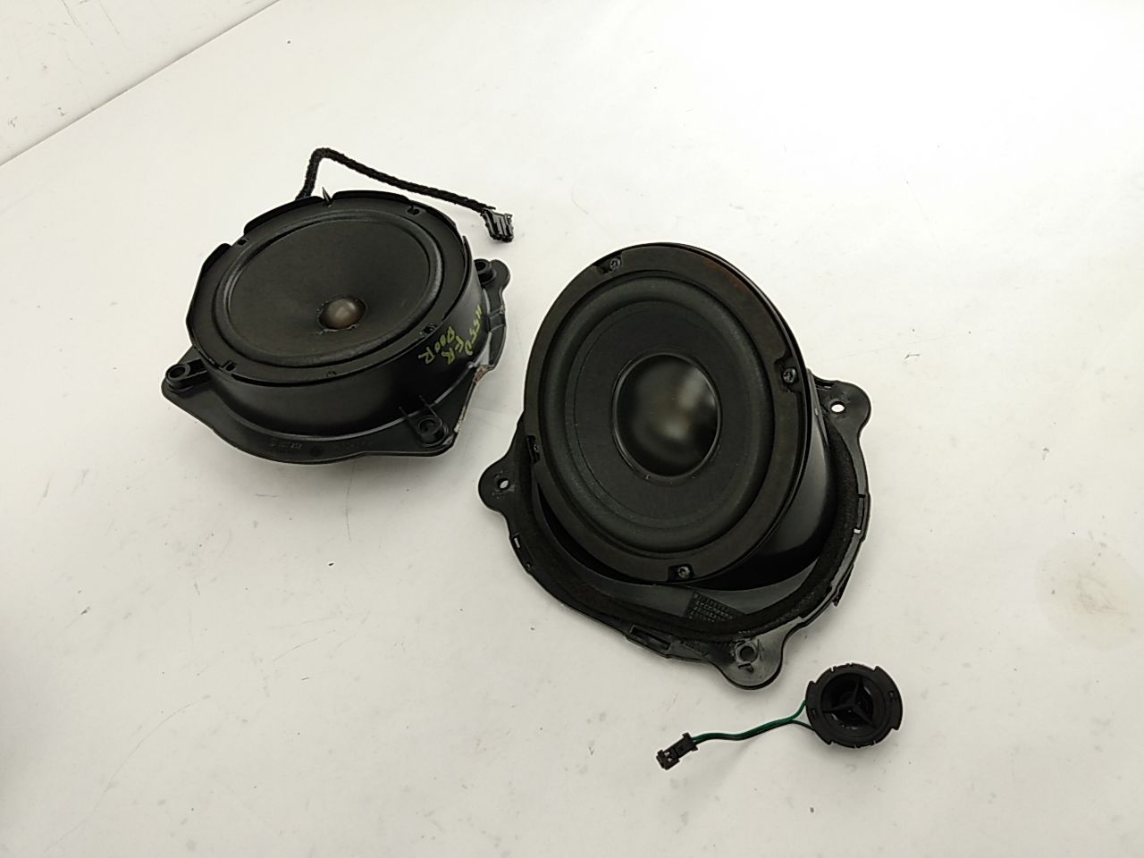 Mercedes SLK230 Set Of Bose Audio Speaker