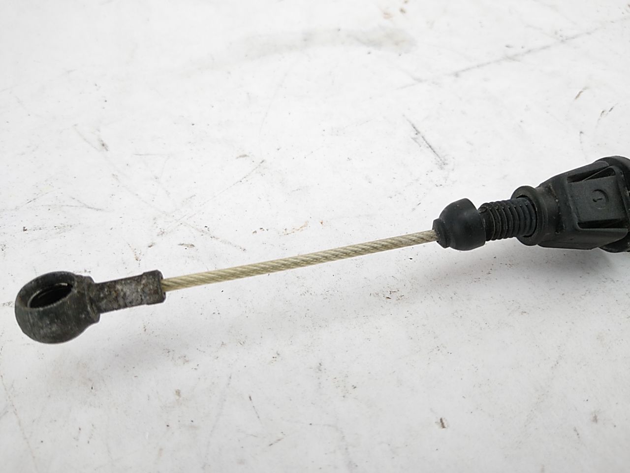 Mercedes SLK230 Accelerator Gas Cable