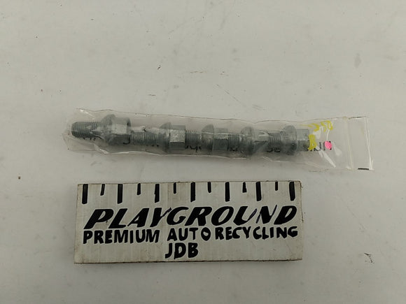 Mercedes SLK230 Set Of Spare Wheel Lug Nuts