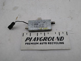 Mercedes SLK230 Antenna Amplifier