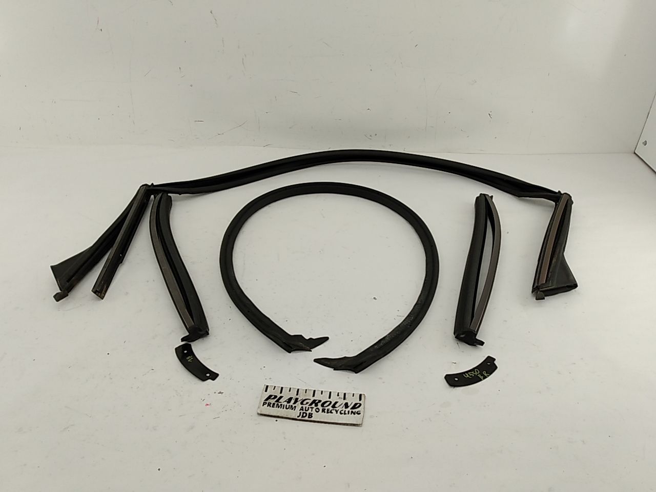 Mercedes SLK230 Set Of Convertible Top Seal Moulding