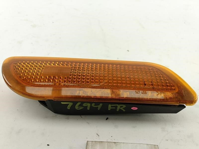 Mercedes SLK230 Pair Of Turn Signal Marker