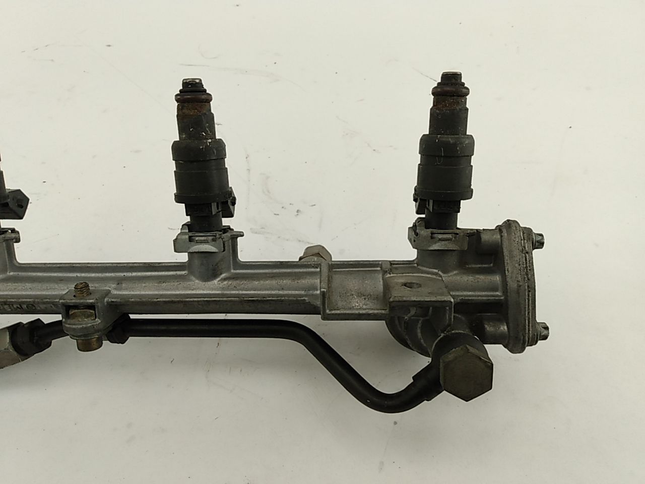 Mercedes SLK230 Fuel Injector Rail with Injectors