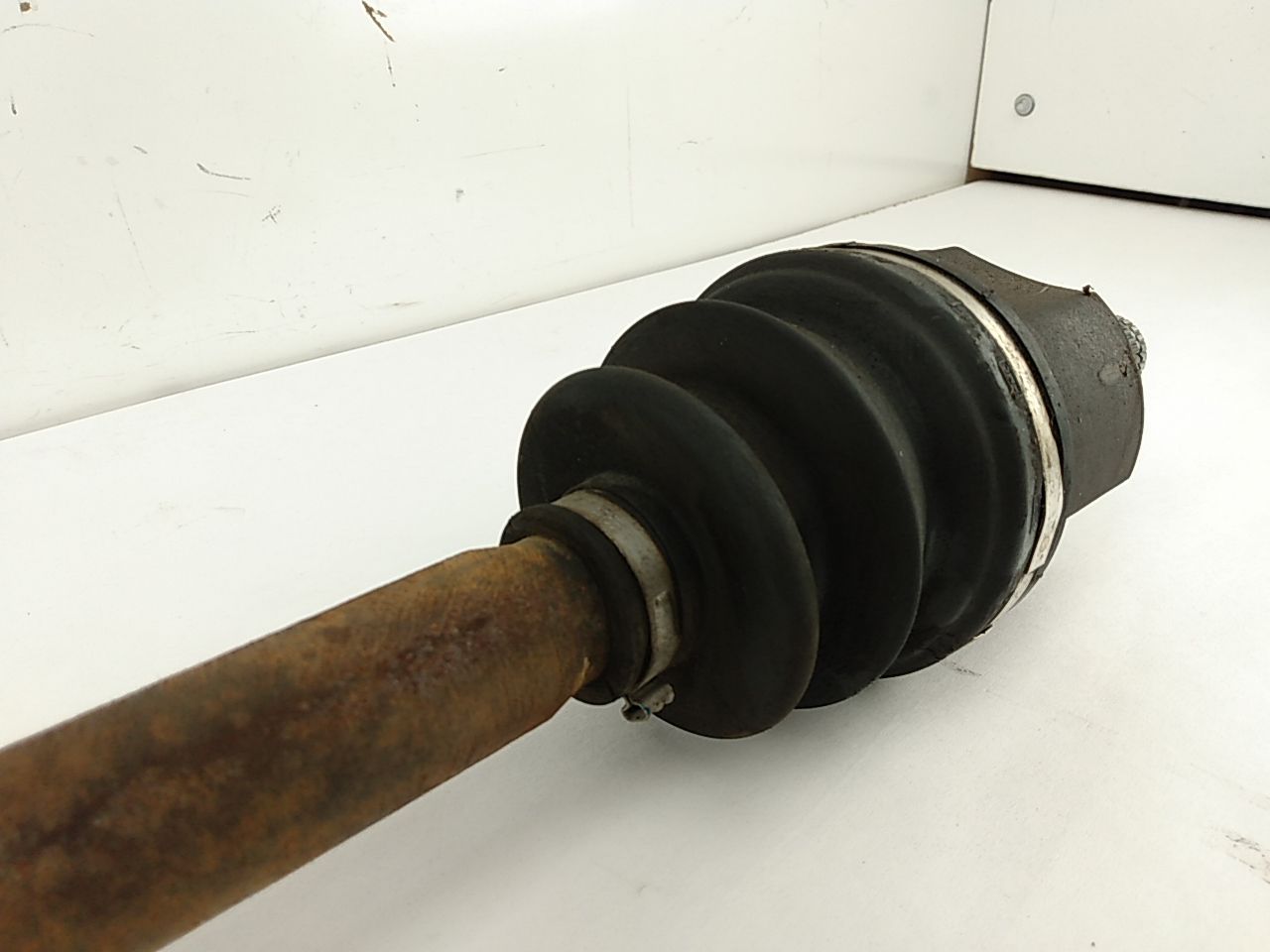 Hyundai Tiburon Front Right Passenger Axle Shaft