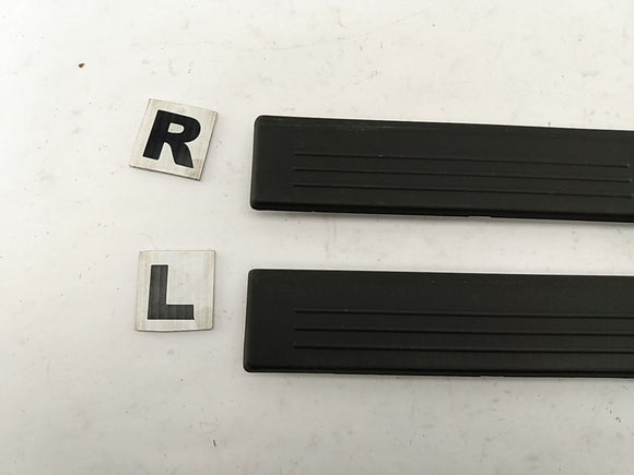 Hyundai Tiburon Pair Of Door Step Trim Plates