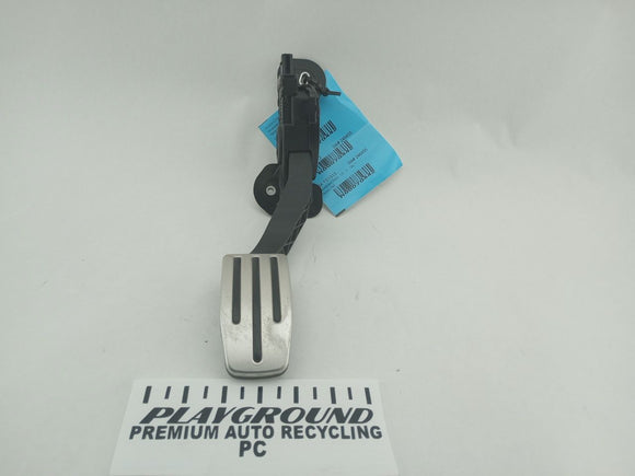 Tesla Model S Acelerator Pedal