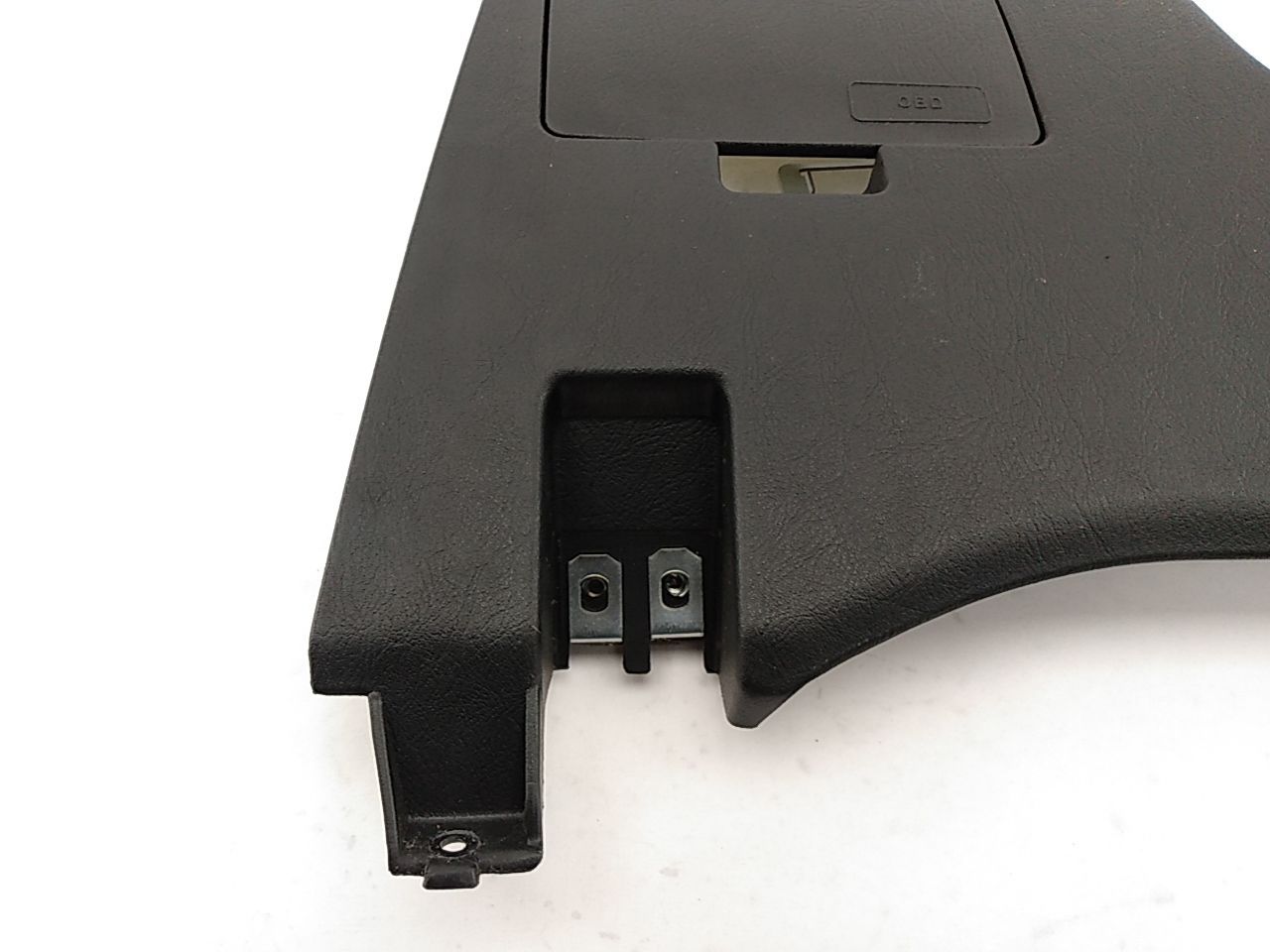Hyundai Tiburon Front Left Kick Panel - 0